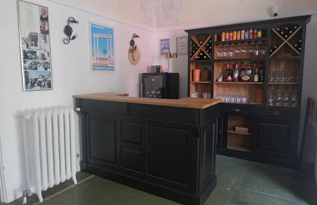 Logis Hotel Villa Victorine-1